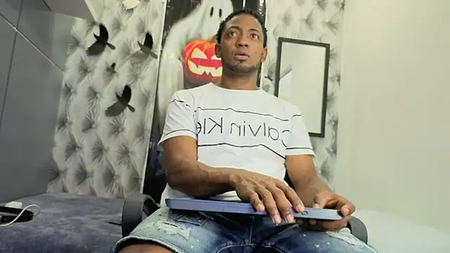 Stevenbrand online show from 10/24/25, 06:59