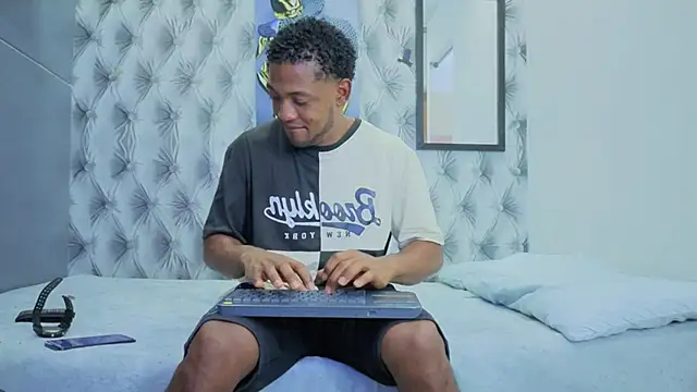 Stevenbrand online show from 11/11/25, 06:41