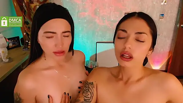 Snapshot of natval6 chatting on 02/20/26, 10:43 natval6 online show from 02/20/26, 10:43