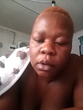 Roronae online show from 11/11/25, 07:08