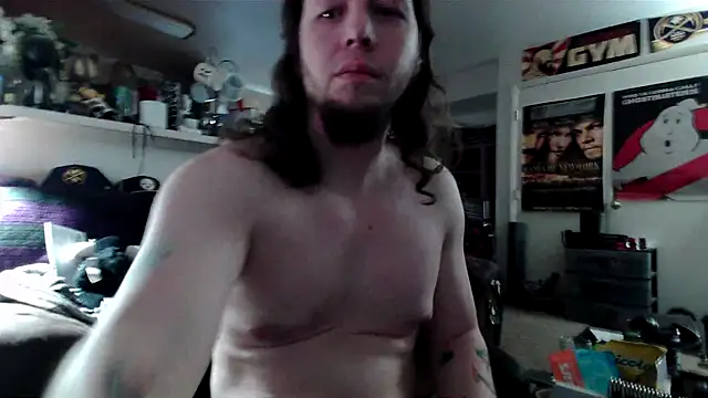 biggerisbetter12 online show from 11/02/25, 03:58