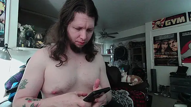 biggerisbetter12 online show from 05/01/26, 11:20