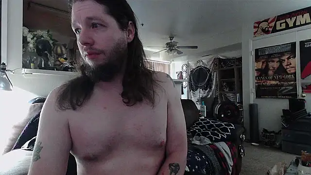 biggerisbetter12 online show from 06/14/26, 07:05