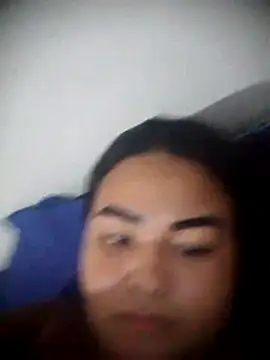 Snapshot of ana5y chatting on 12/19/25, 07:54 ana5y online show from 12/19/25, 07:54