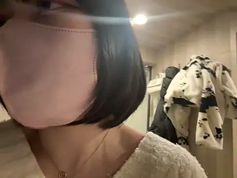 Snapshot of pinkudayo_girl chatting on 03/23/26, 12:09 pinkudayo girl online show from 03/23/26, 12:09