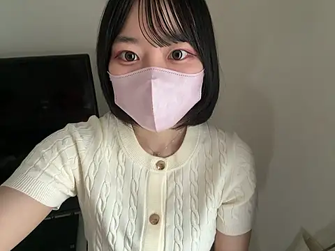 Snapshot of pinkudayo_girl chatting on 04/04/26, 06:22 pinkudayo girl online show from 04/04/26, 06:22