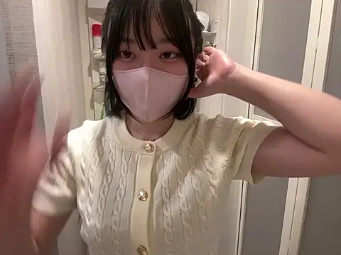 Snapshot of pinkudayo_girl chatting on 04/07/26, 01:11 pinkudayo girl online show from 04/07/26, 01:11