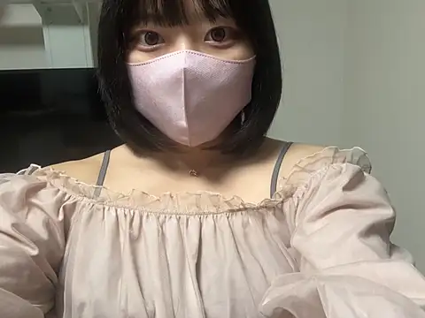Snapshot of pinkudayo_girl chatting on 04/15/26, 11:50 pinkudayo girl online show from 04/15/26, 11:50