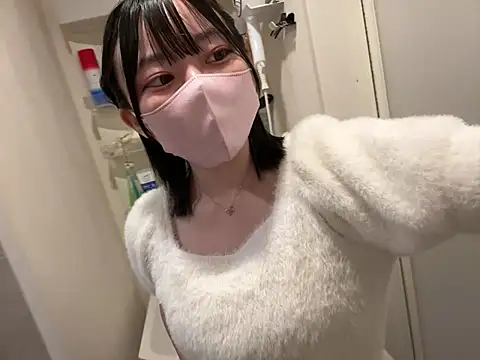 Snapshot of pinkudayo_girl chatting on 06/15/26, 02:08 pinkudayo girl online show from 06/15/26, 02:08