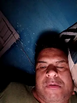 mineiro0388 online show from 10/28/25, 04:27