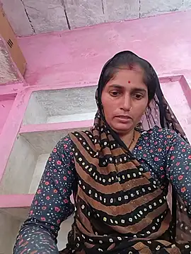 Snapshot of Pooja_shre chatting on 06/23/26, 05:27 Pooja shre online show from 06/23/26, 05:27