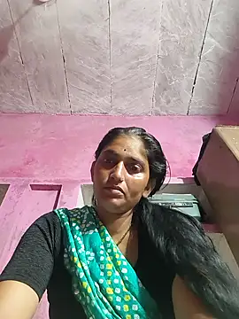 Snapshot of Pooja_shre chatting on 07/21/26, 06:10 Pooja shre online show from 07/21/26, 06:10