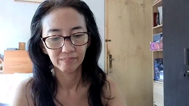 princessD077 online show from 05/28/26, 03:04