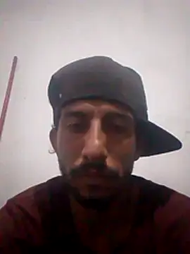 Snapshot of Orlao25cm chatting on 05/07/26, 08:09 Orlao25cm online show from 05/07/26, 08:09