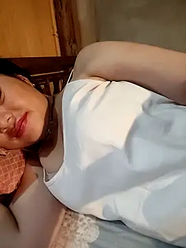 Sinhlinh2020 online show from 10/27/25, 03:16