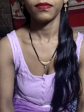 Itz Aisha   online show from 11/06/25, 05:30