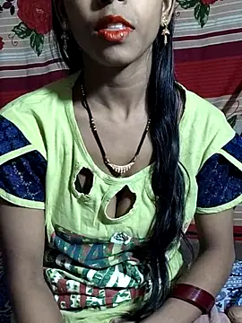 Itz Aisha   online show from 11/14/25, 05:50