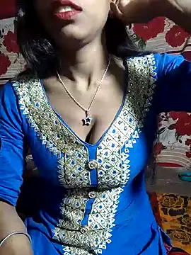 Itz Aisha   online show from 11/24/25, 08:58