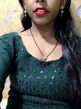 Itz Aisha   online show from 03/11/26, 06:08