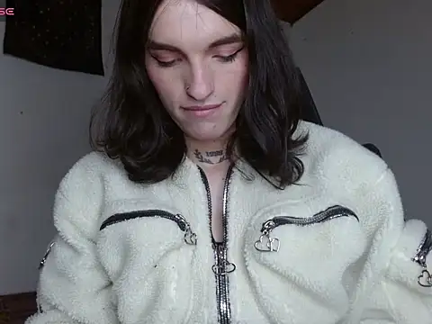 Scarlett crastrawberry online show from 04/27/26, 07:56