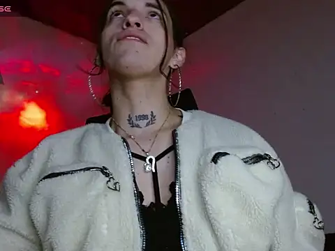 Scarlett crastrawberry online show from 05/26/26, 05:03