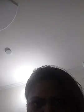 Snapshot of sangitasanam chatting on 10/24/25, 02:41 sangitasanam online show from 10/24/25, 02:41