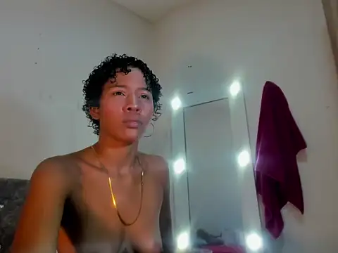 Snapshot of bad_girl_xxx chatting on 11/09/25, 10:08 bad girl xxx online show from 11/09/25, 10:08