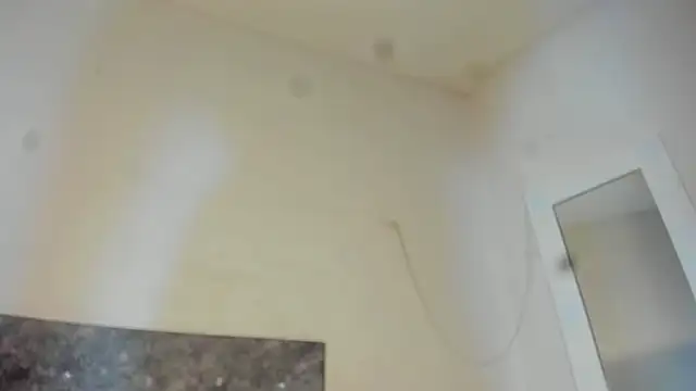 Snapshot of bad_girl_xxx chatting on 11/14/25, 01:48 bad girl xxx online show from 11/14/25, 01:48