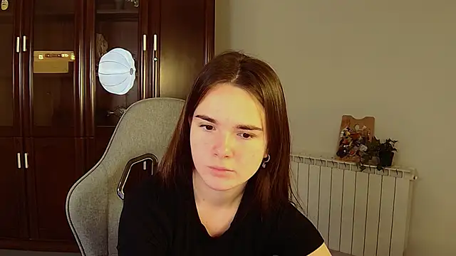 May Bloom online show from 10/29/25, 05:31