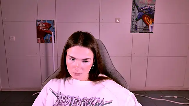 May Bloom online show from 11/27/25, 05:15