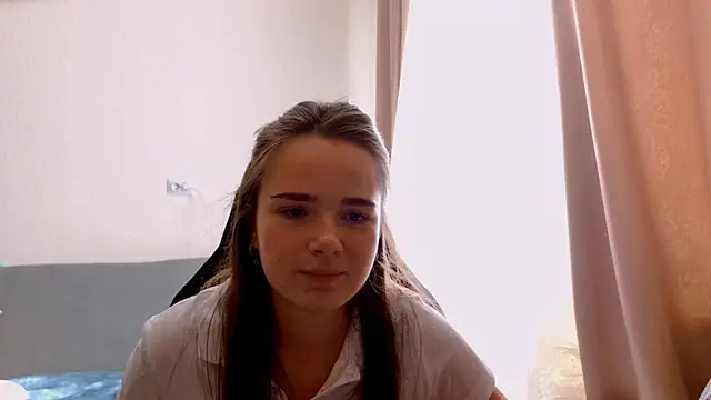 May Bloom online show from 06/10/26, 01:21