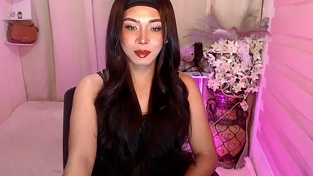 Snapshot of Katesy12 chatting on 12/05/25, 08:16 Katesy12 online show from 12/05/25, 08:16