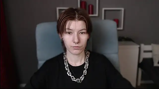 guitarandangell online show from 11/25/25, 07:19