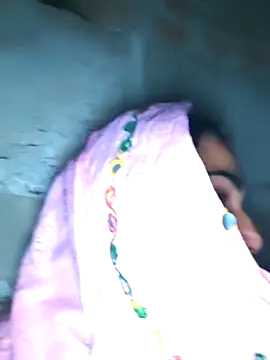 Snapshot of Manvi_hot chatting on 11/12/25, 12:38 Manvi hot online show from 11/12/25, 12:38