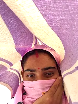 Snapshot of Manvi_hot chatting on 11/28/25, 10:07 Manvi hot online show from 11/28/25, 10:07