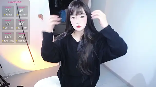 Kinadolly online show from 10/28/25, 12:19