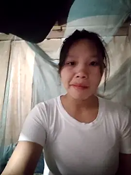 linh-miu99 online show from 03/03/26, 01:12