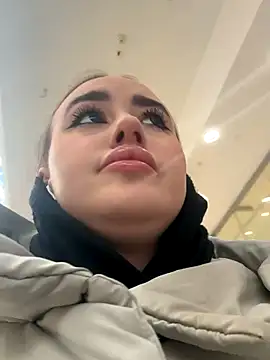 KiraSunshine online show from 11/11/25, 03:50