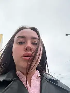 KiraSunshine online show from 05/13/26, 03:04
