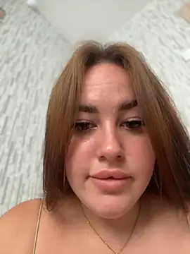 KiraSunshine online show from 06/26/26, 03:44