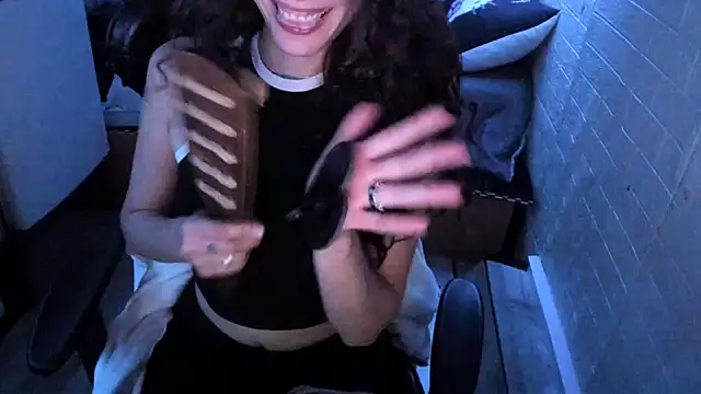 MartesBratty online show from 02/26/26, 02:10