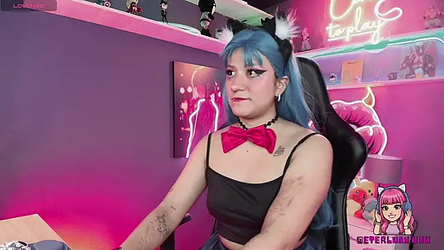 Snapshot of LuanEter chatting on 03/07/26, 01:52 LuanEter online show from 03/07/26, 01:52