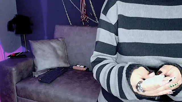 Navier   online show from 12/03/25, 08:40