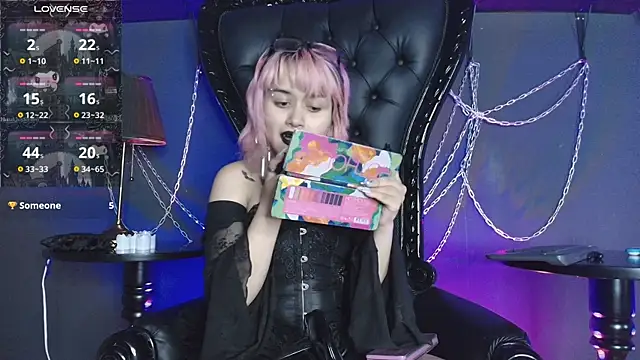 Navier   online show from 04/28/26, 04:28