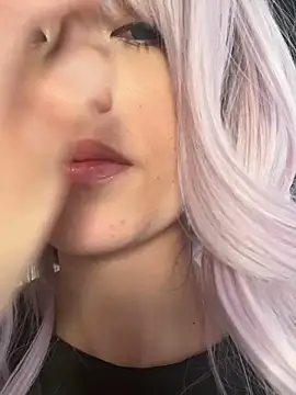 Tiny Dream online show from 12/13/25, 08:04