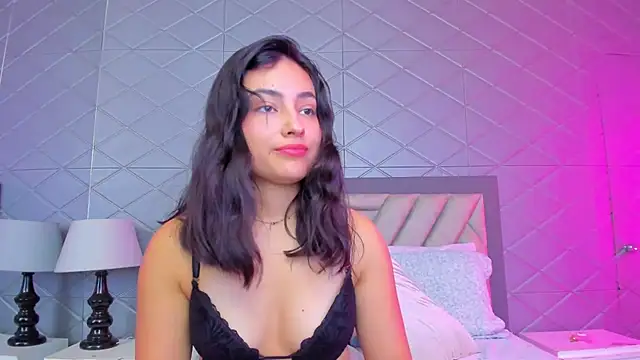 Snapshot of ViolettRouse chatting on 01/09/26, 03:59 ViolettRouse online show from 01/09/26, 03:59