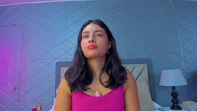 Snapshot of ViolettRouse chatting on 03/03/26, 04:46 ViolettRouse online show from 03/03/26, 04:46