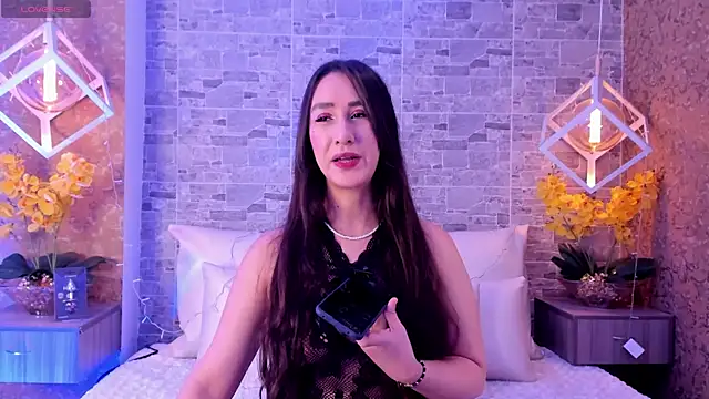 Catalina-Thompson online show from 12/03/25, 12:14