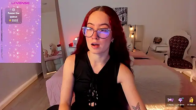 Amaraa couper1 online show from 10/24/25, 03:03