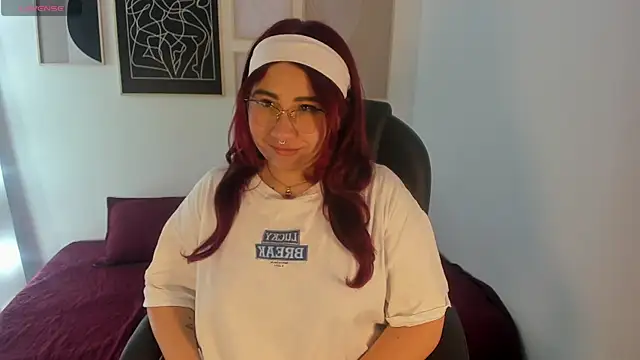 littlee red online show from 01/05/26, 08:23